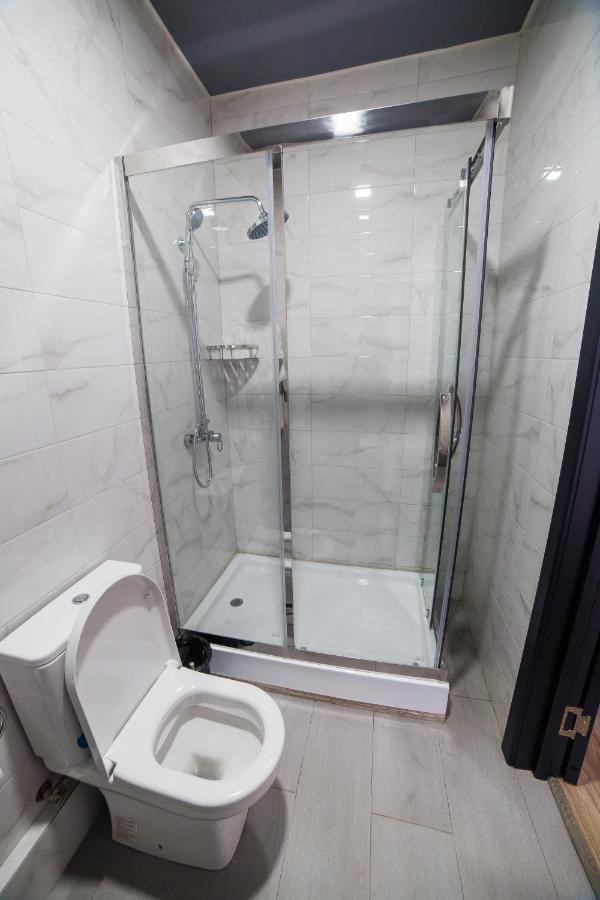 Golden Hotel Бишкек Экстерьер фото