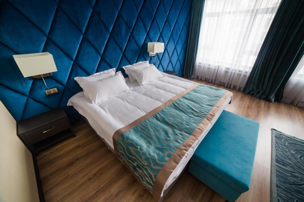 Golden Hotel Бишкек Экстерьер фото
