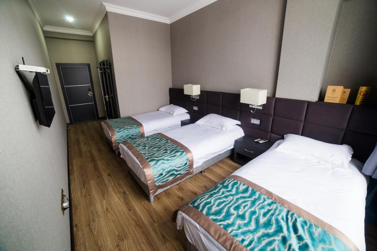 Golden Hotel Бишкек Экстерьер фото