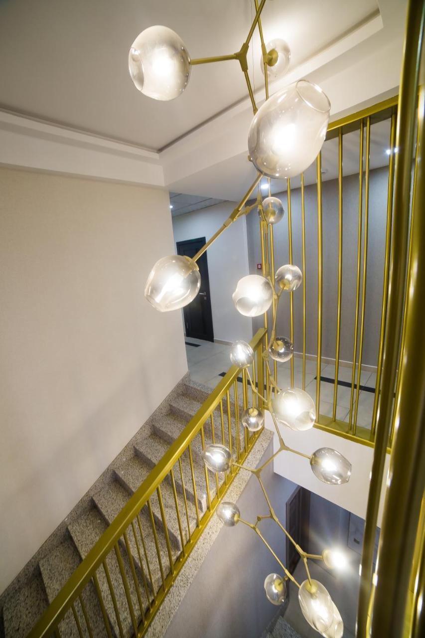 Golden Hotel Бишкек Экстерьер фото